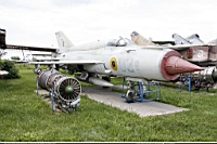 MiG-21-Bis_Taganrog_24.05.2010-01.jpg