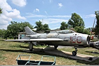 MiG-19S_Taganrog_07.07.2010-029.jpg