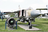 MiG-23MLD_Taganrog_24.05.2010-01.jpg